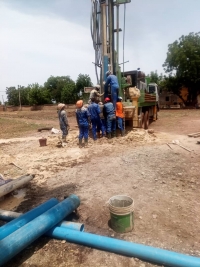 construction des forages à Diapaga